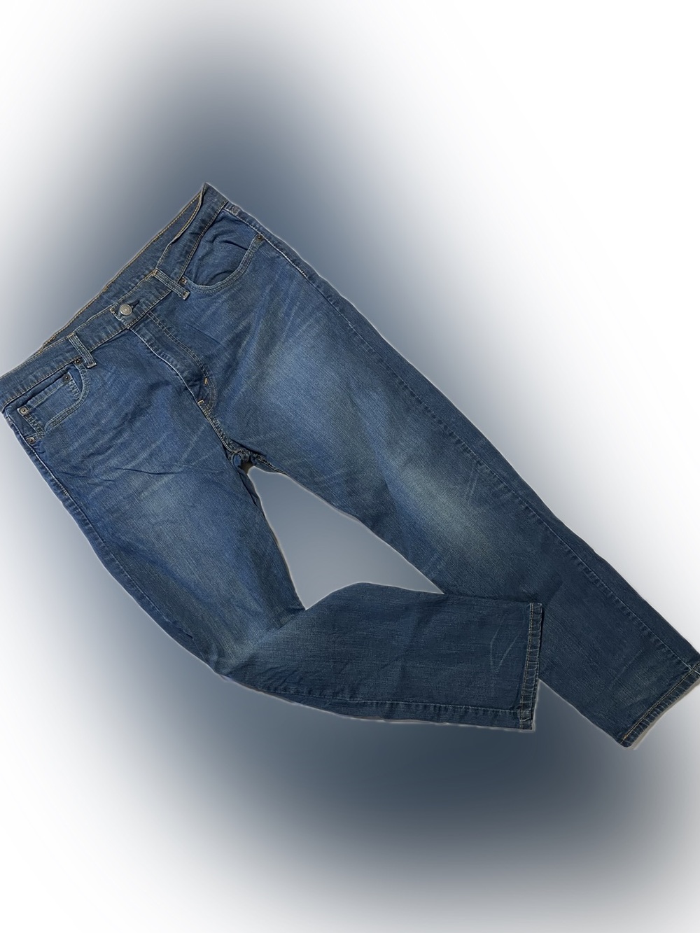 502 Levi's Slim Straight Jeans in Blue Denim